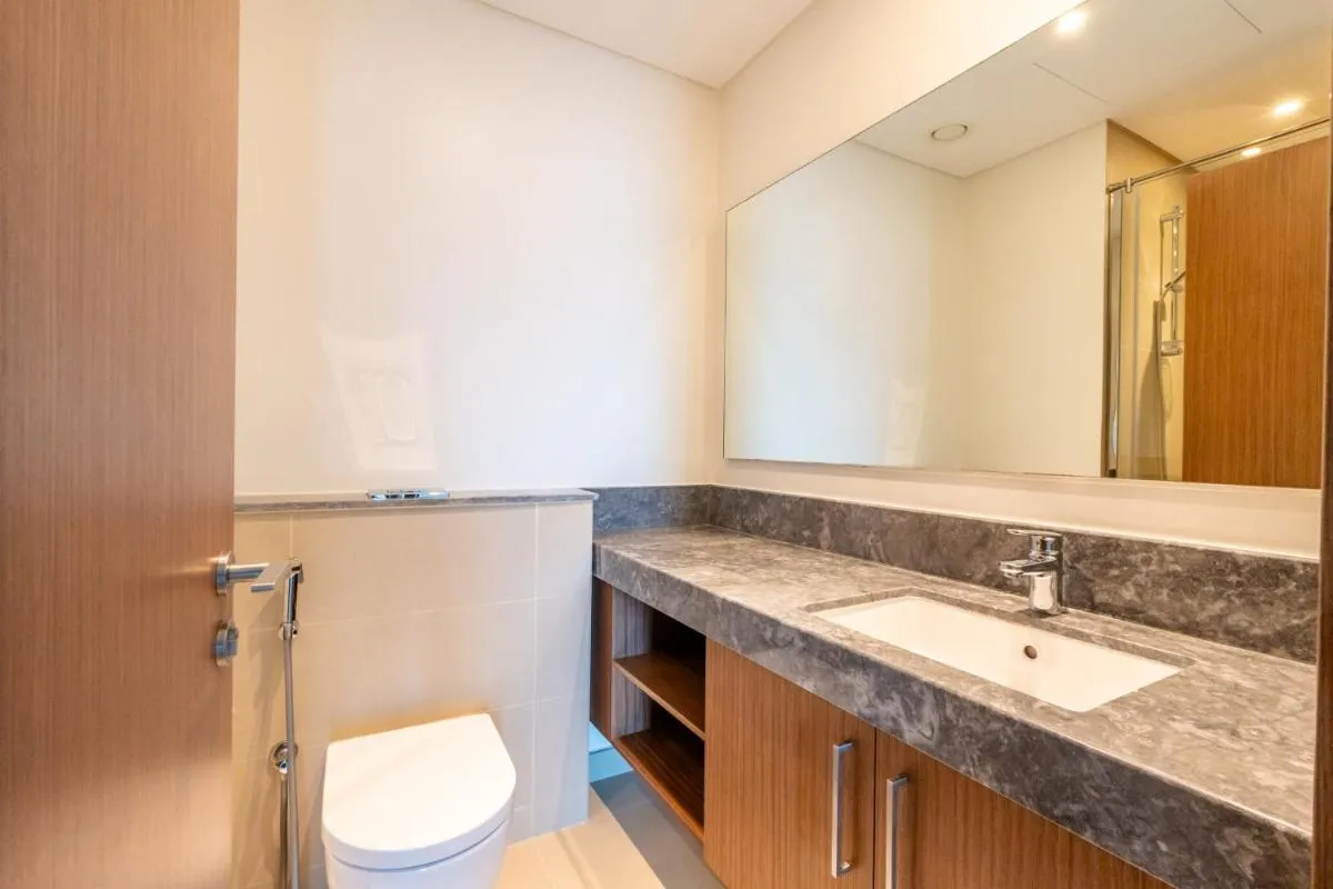 Image 4 of Luxurious 2BR Apt at Blue Waters, Near Marina Mall