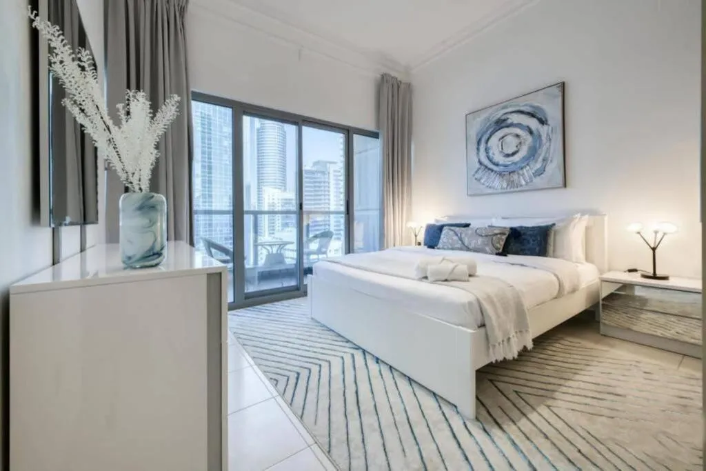 Image 2 of Luxury 1 Bedroom With Sea View