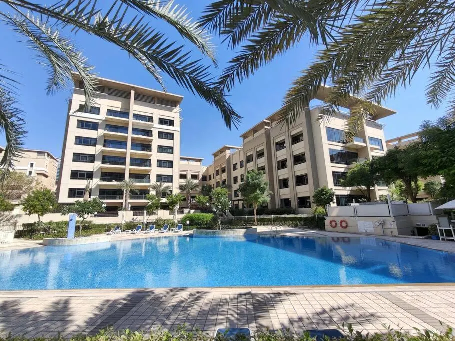 Image 1 of Luxury 2 BD – Recenly Upgraded