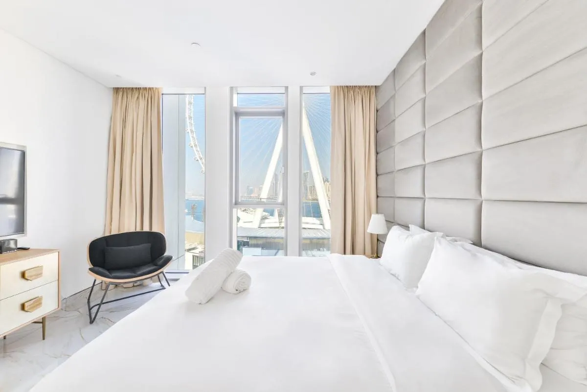 Image 1 of Luxury 2 BR Beachfront Apt w stunning sea view