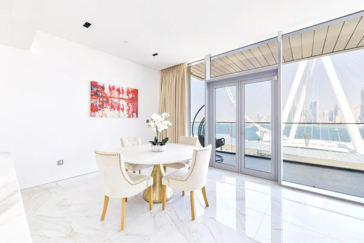 Image 6 of Luxury 2 BR Beachfront Apt w stunning sea view