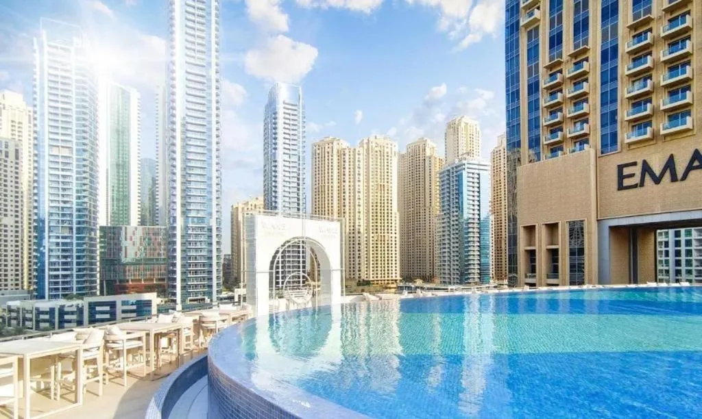 Image 2 of Luxury Address Res Dubai Marina 1BR c Frank&Frank