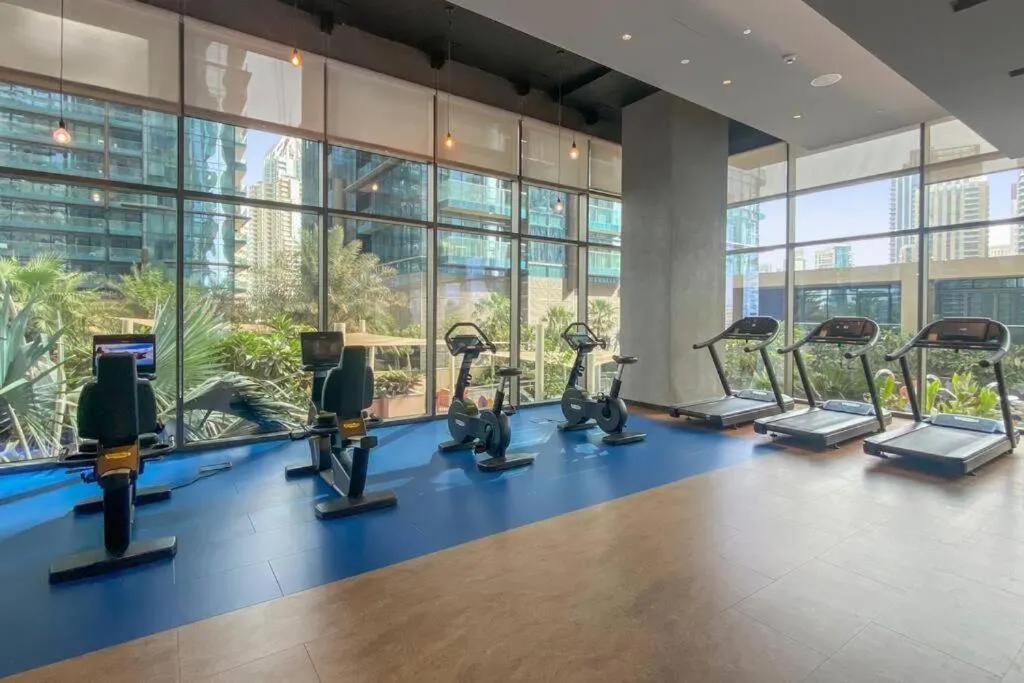 Image 5 of Luxury high-floor studio apartment in Dubai Marina