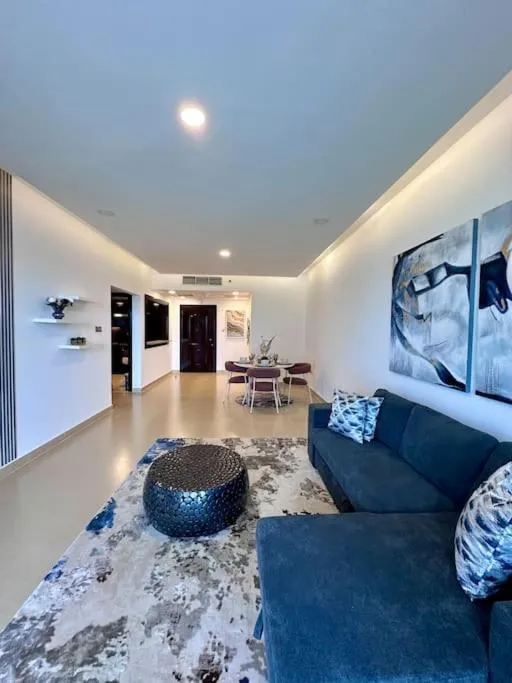 Image of Luxury sea-view apartment