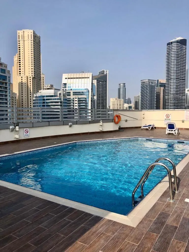 Image 3 of Luxury sea-view apartment