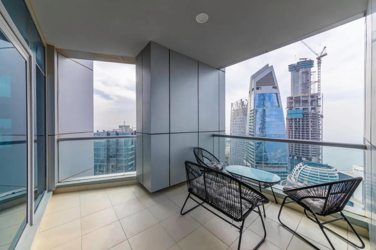Image 6 of Maison Privee – High-Floor Trendy Apt with Marina, Palm & Ocean Vws
