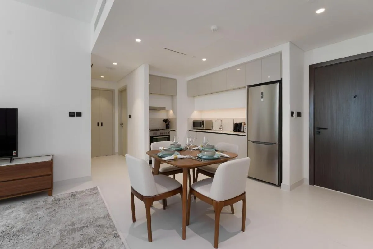 Image 4 of Maison Privee – Upscale Apt with Partial Dubai Marina & Palm Views