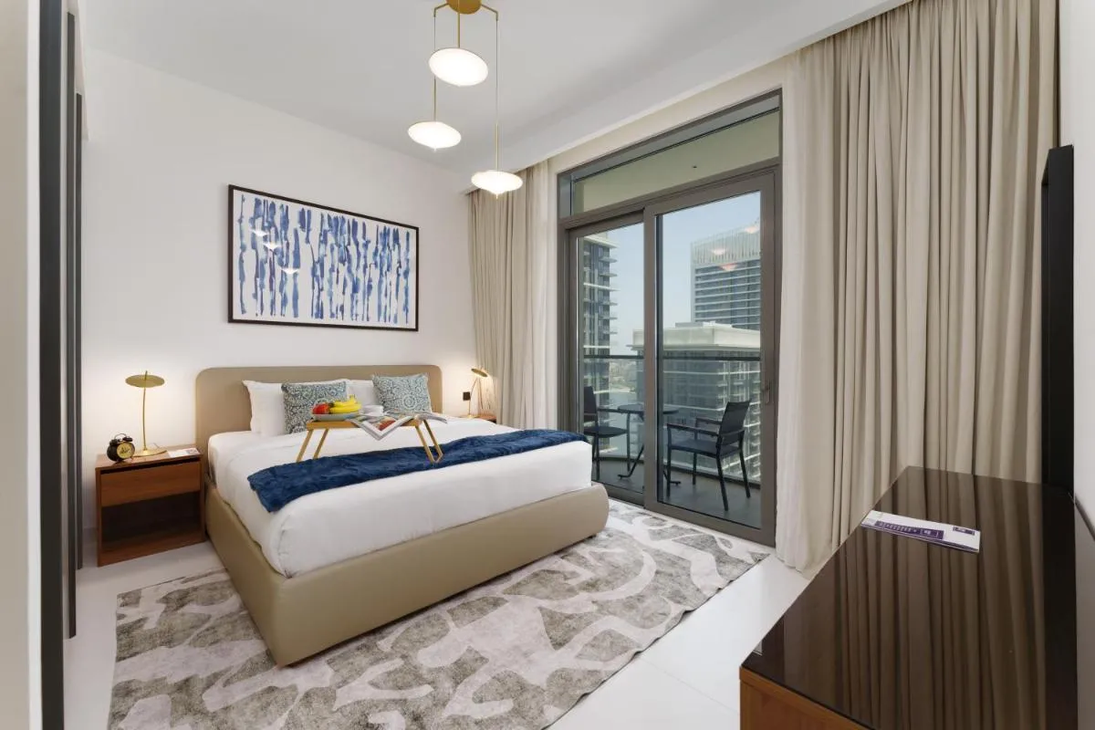 Image 2 of Maison Privee – Upscale Apt with Partial Dubai Marina & Palm Views