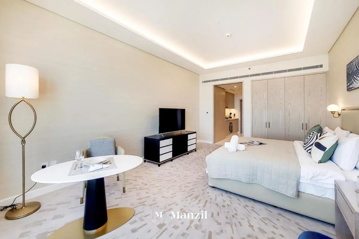 Image 1 of Manzil – Studio Apartment with Aura Pool & Sea View at The Palm Tower in Palm Jumeirah