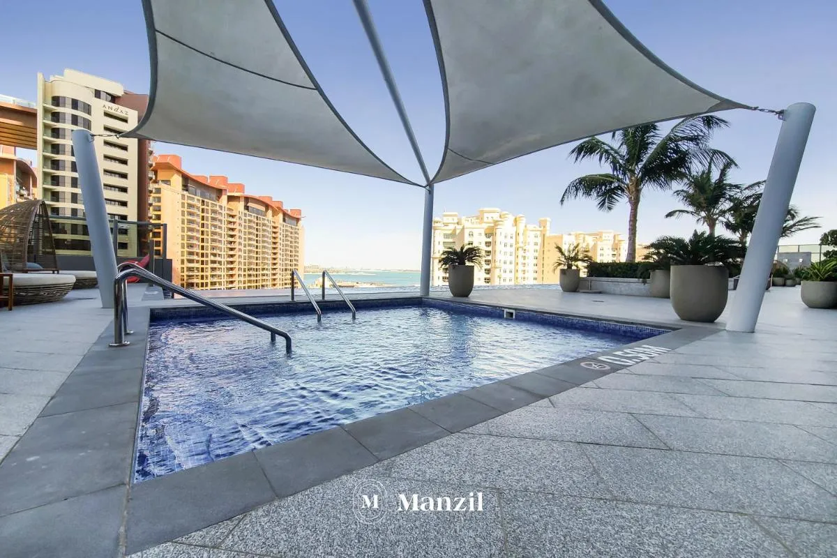 Image 3 of Manzil – Studio Apartment with Aura Pool & Sea View at The Palm Tower in Palm Jumeirah