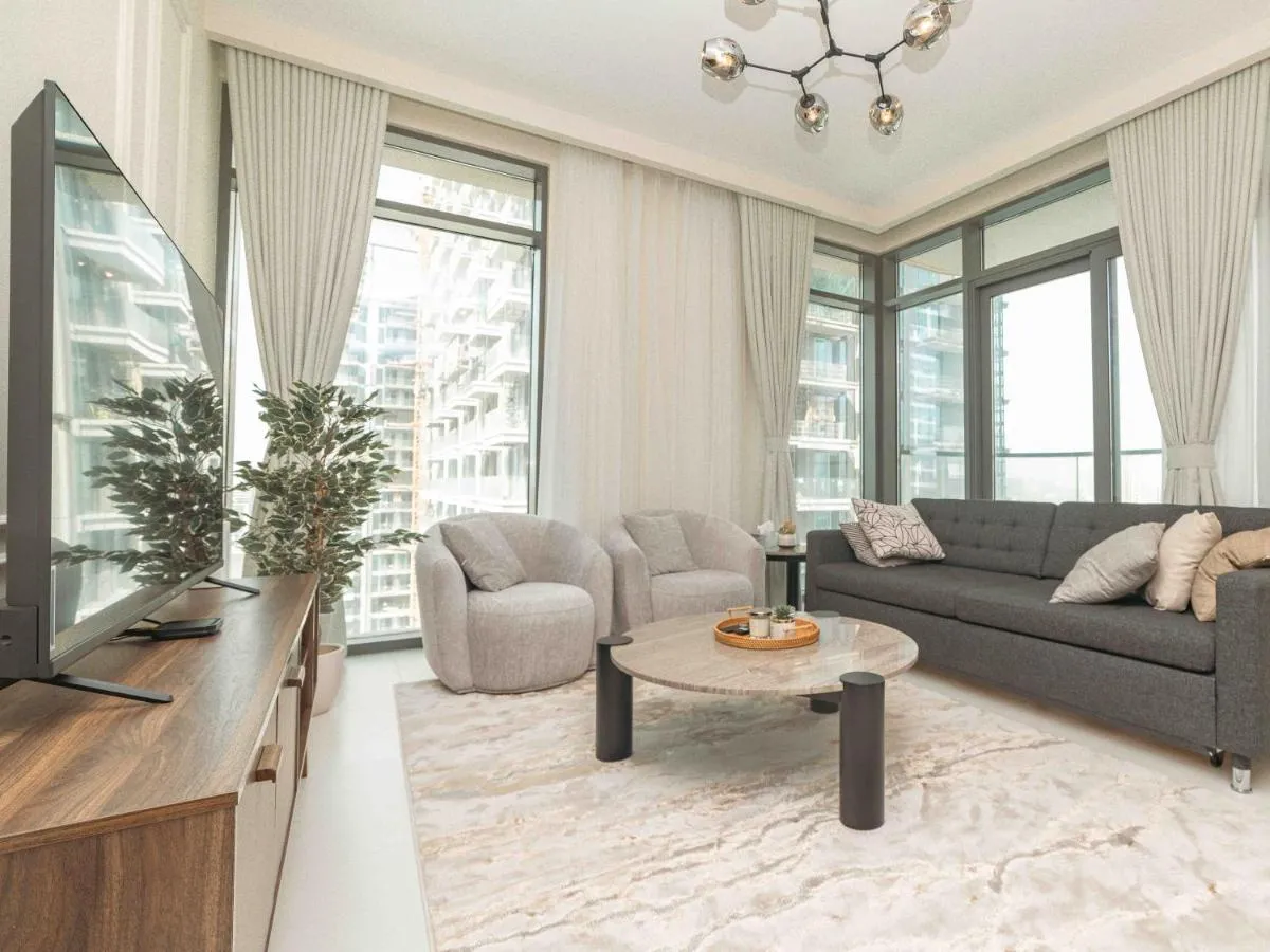 Image 5 of Marina Vista Tower 2 Apartment With Sea View and Beach Access