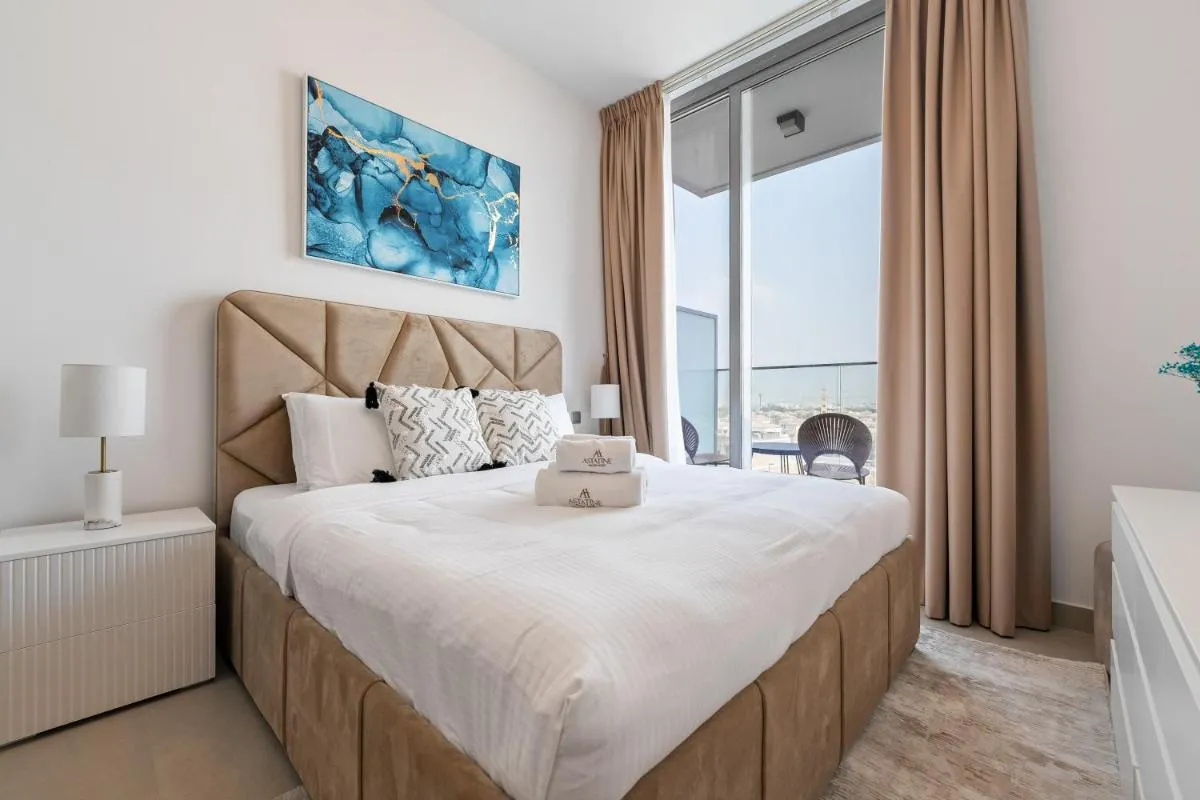 Image 1 of Modern 1BR-Dubai Skyline View-JVC