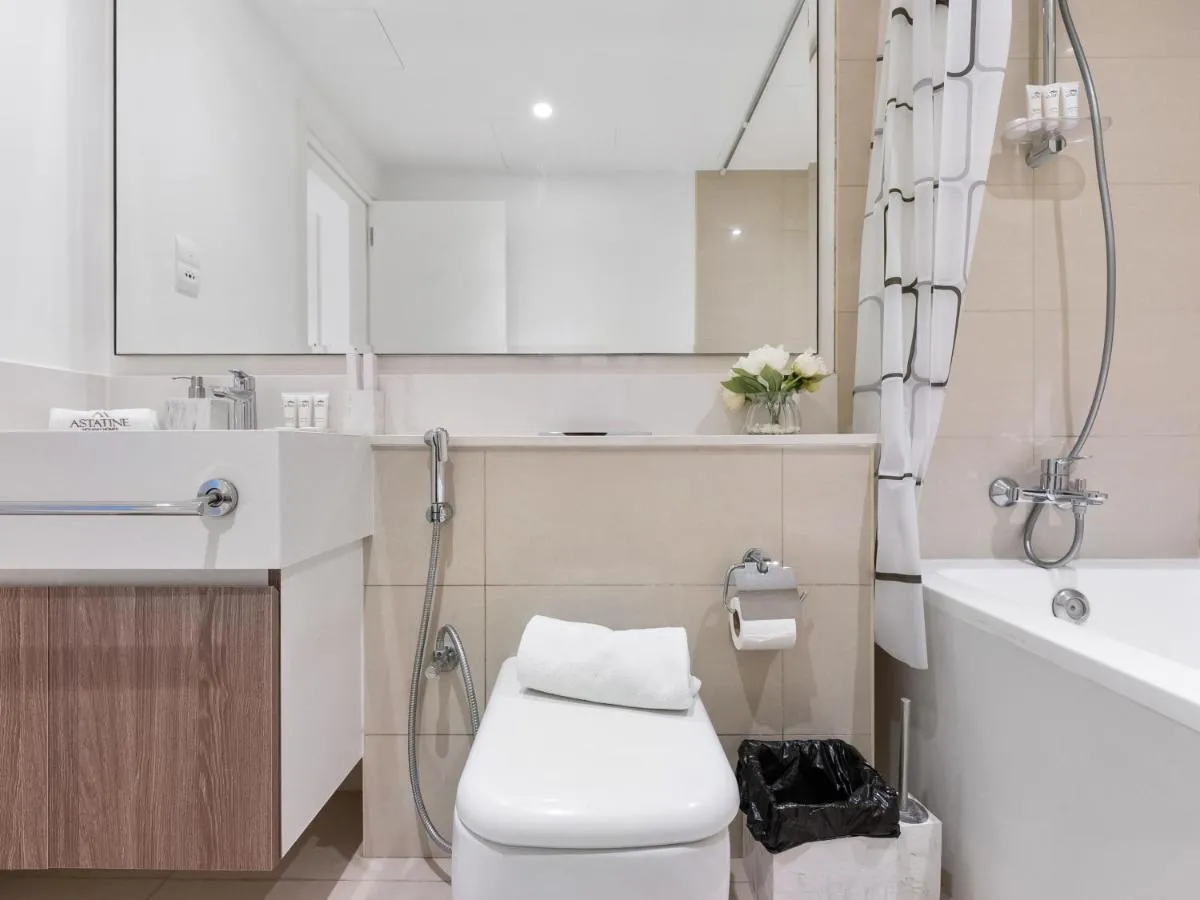 Image 2 of Modern Comforts -1 BR in Park Point- Dubai Hills