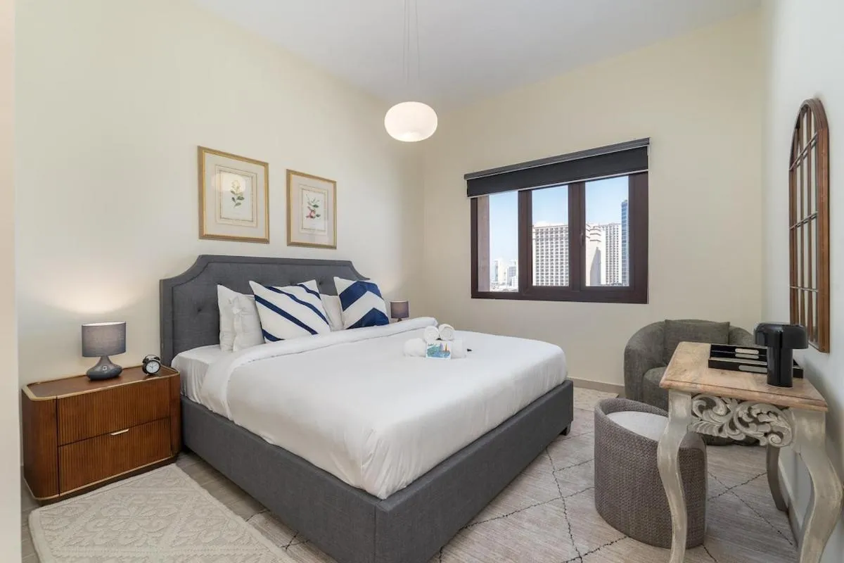 Image 1 of Modern and minimalist 1 bed for 2