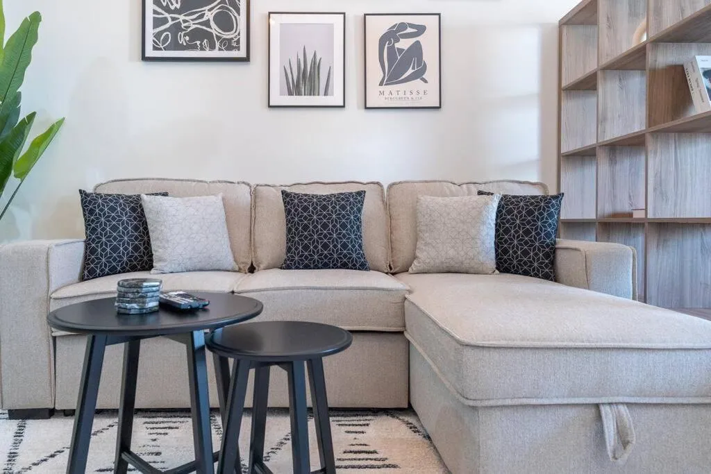 Image 6 of Modern room for 4 in Botanica