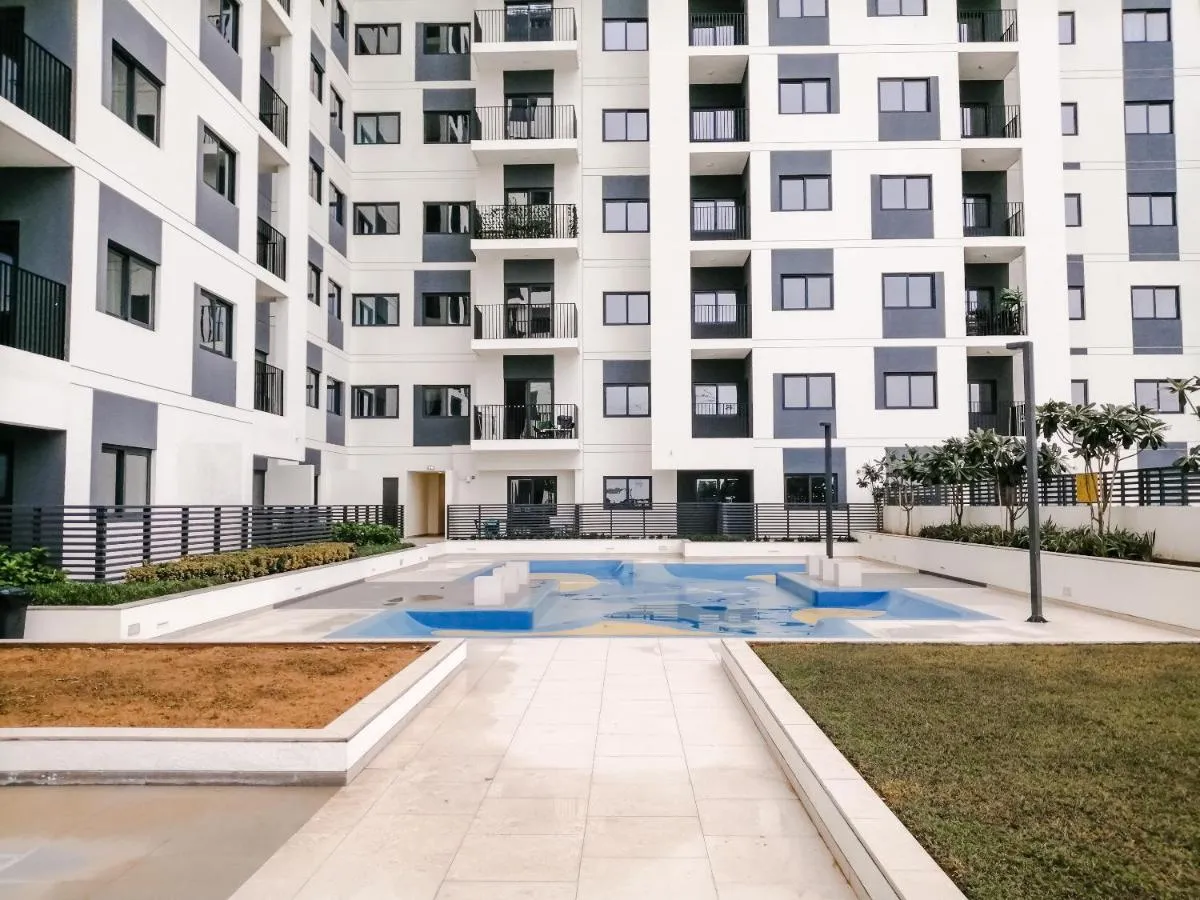 Image 6 of Nasma Luxury Stays – Home-Style 2BR Apartment with a Balcony View