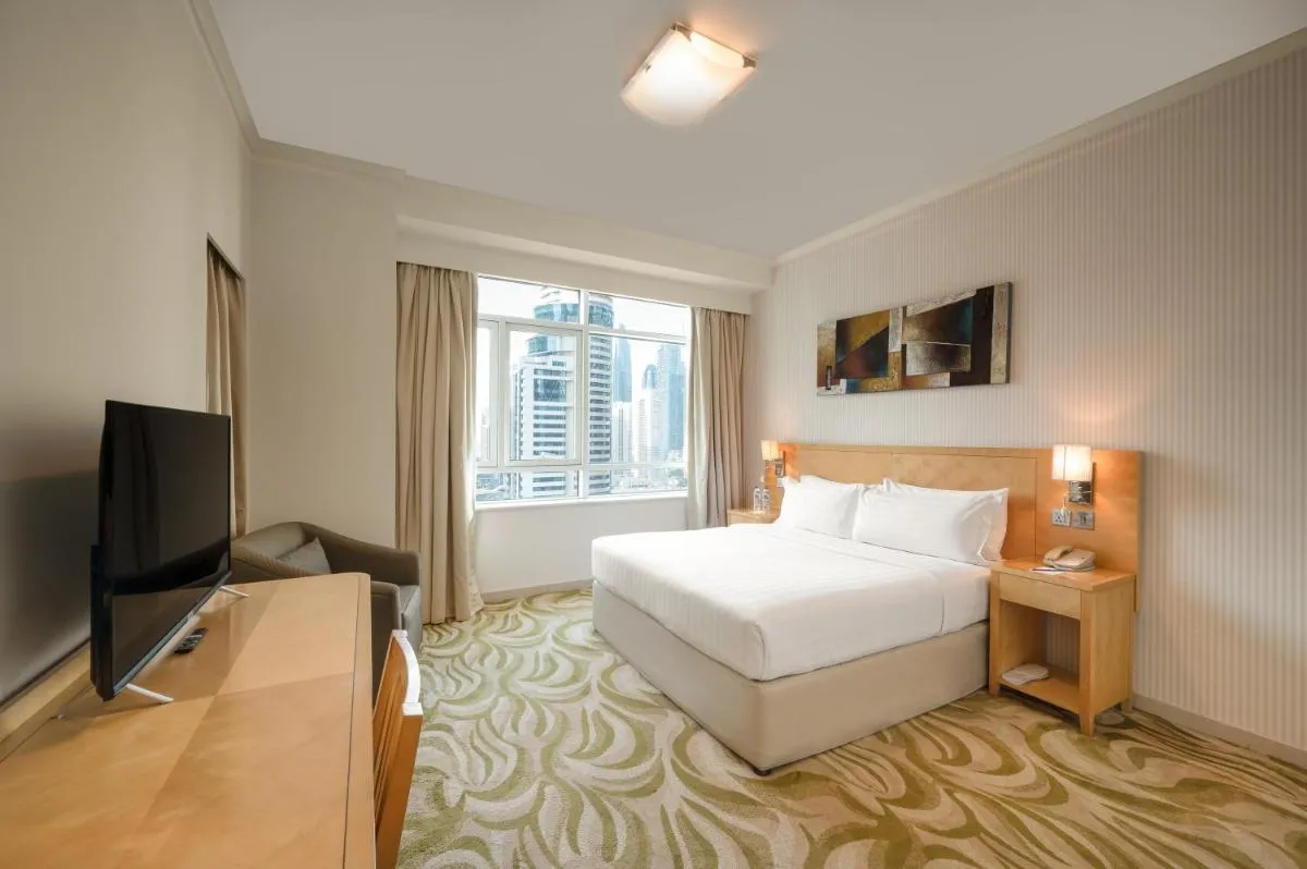 Image 5 of Oaks Liwa Heights Hotel Suites