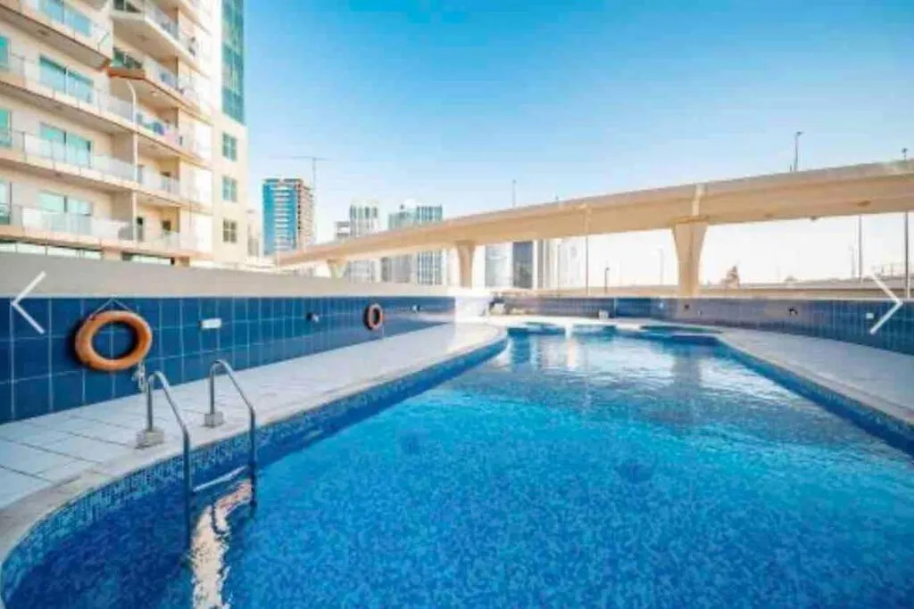 Image 3 of One Bedroom Apartment In Dubai Marina Near Blue Water