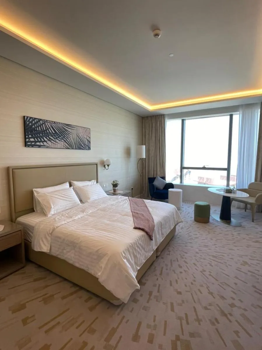 Image 4 of Palm Tower Palm Jumeirah Dubai