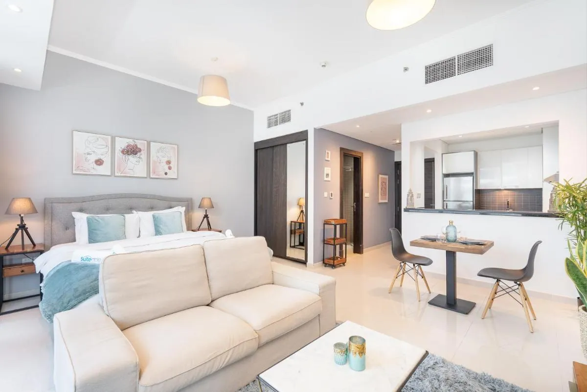 Image 4 of Prime Stylish Studio with Marina Views