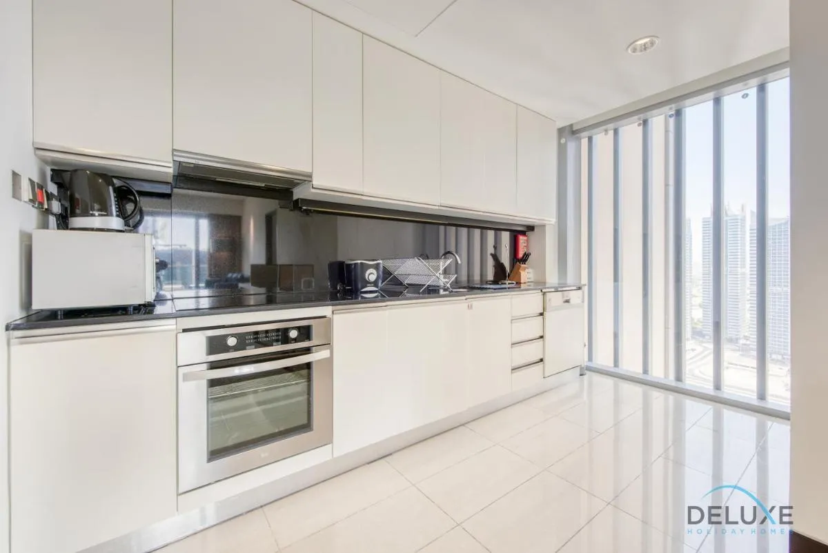 Image 4 of Pristine 1BR at The Address Residences Dubai Marina by Deluxe Holiday Homes