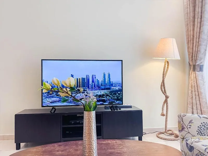 Image 6 of RH- City Living in Style, Large 1 BR with Terrace, Dubai Marina