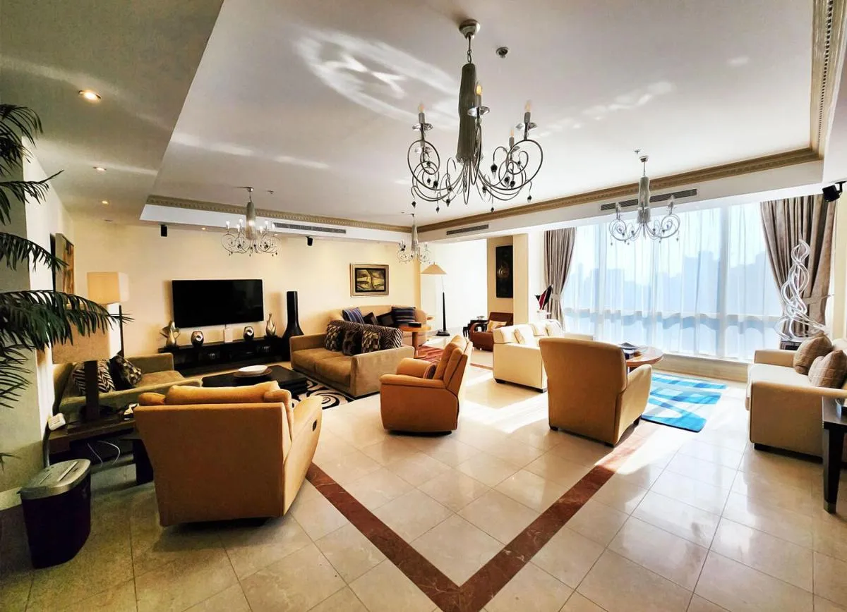 Image 5 of RH- Luxurious penthouse, Marina View Duplex with Golf Course Vista