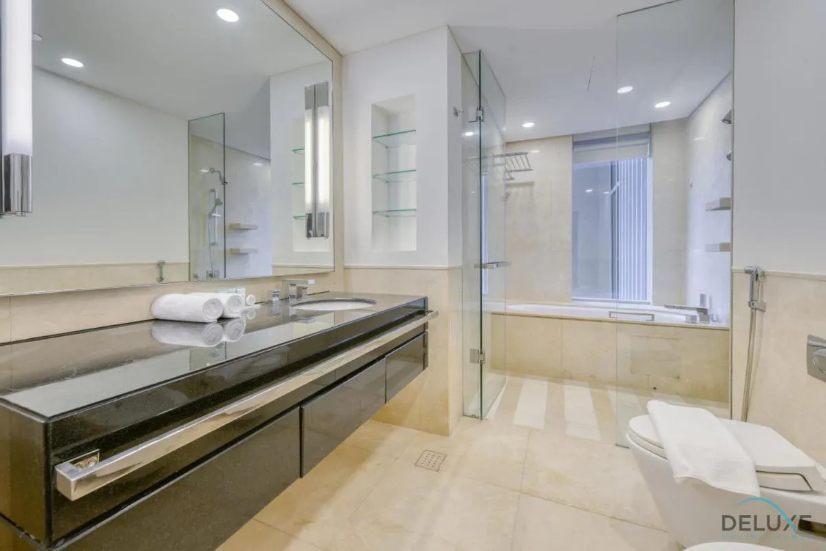 Image 2 of Regal Studio at The Address Residences Dubai Marina by Deluxe Holiday Homes