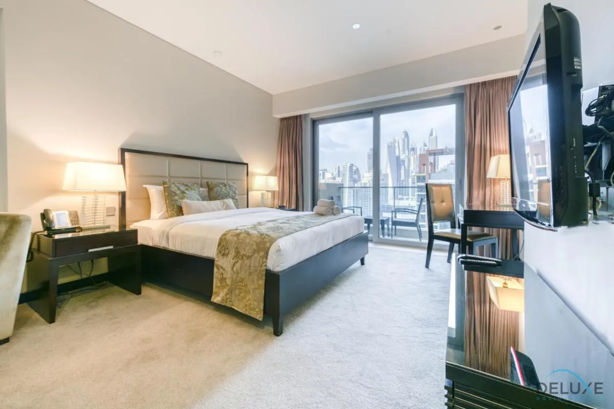 Image 6 of Regal Studio at The Address Residences Dubai Marina by Deluxe Holiday Homes