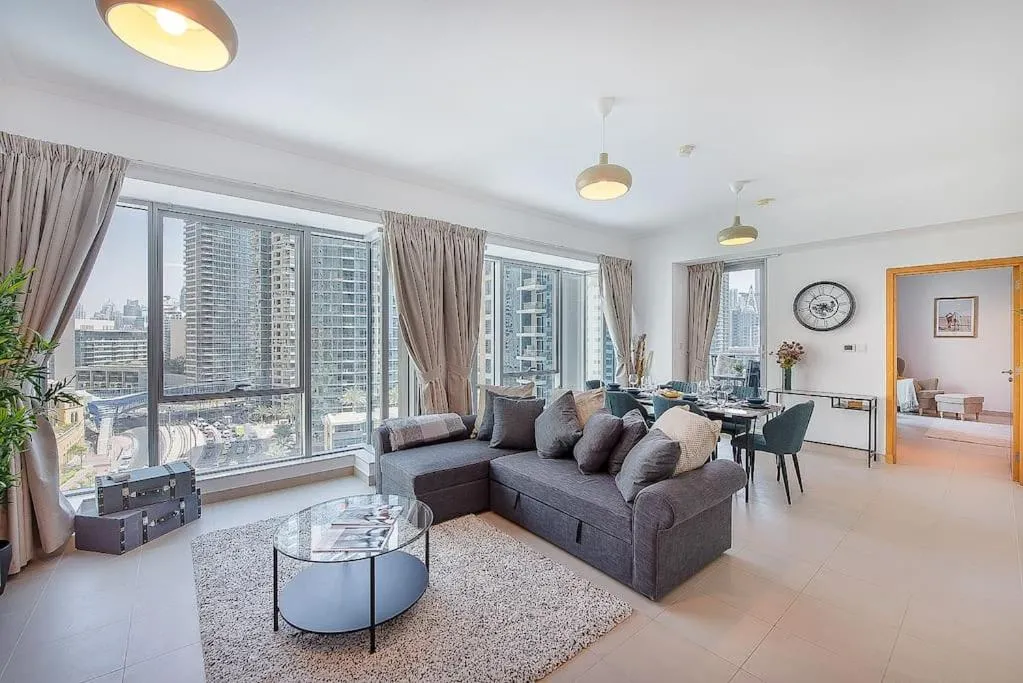 Image of Roomy Flat with Spectacular Dubai Marina Views!