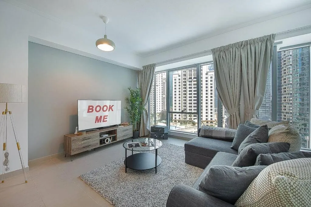 Image 5 of Roomy Flat with Spectacular Dubai Marina Views!