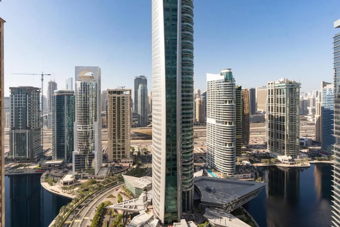 Image of Royal Club By RVHR, Bonnington Residential Tower – JLT