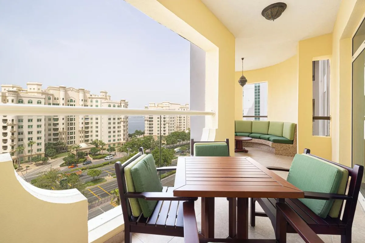 Image 2 of Royal Club By RVHR, Palm Jumeirah