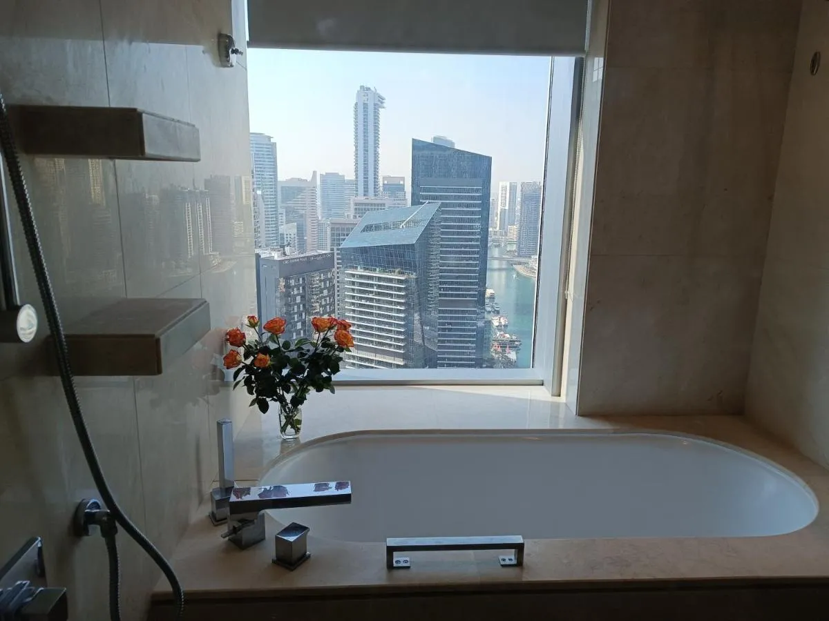 Image 2 of Seaview & Marina View Studio