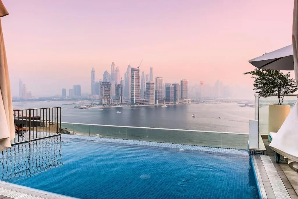 Image of Seven Palm Hotel