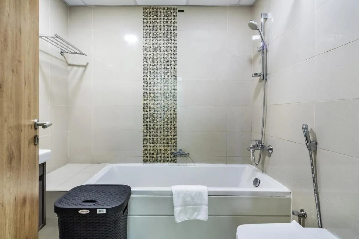 Image 2 of ShoresInn – Chic Waterfront Living in Dubai Marina