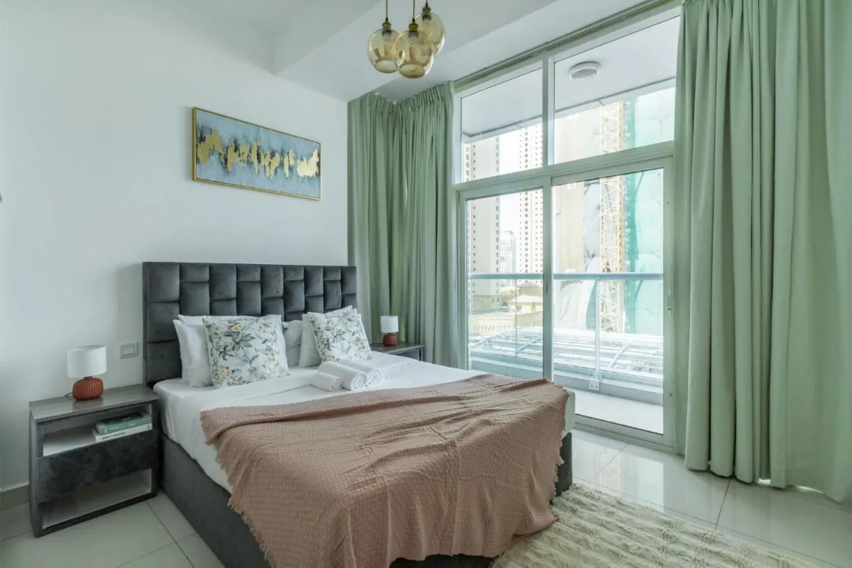Image 1 of ShoresInn – Chic Waterfront Living in Dubai Marina