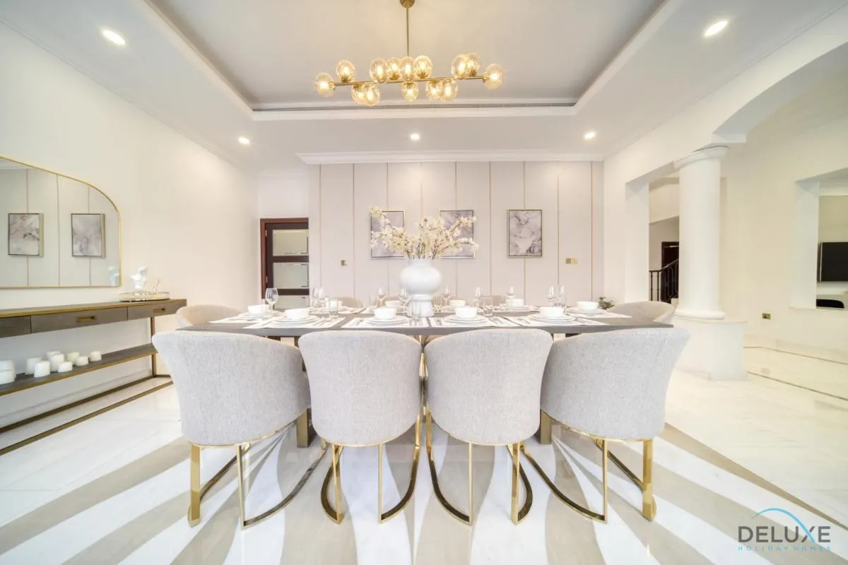 Image 5 of Signature 6BR Villa with Assistant Room and Private Pool in Frond F Palm Jumeirah by Deluxe Holiday Homes