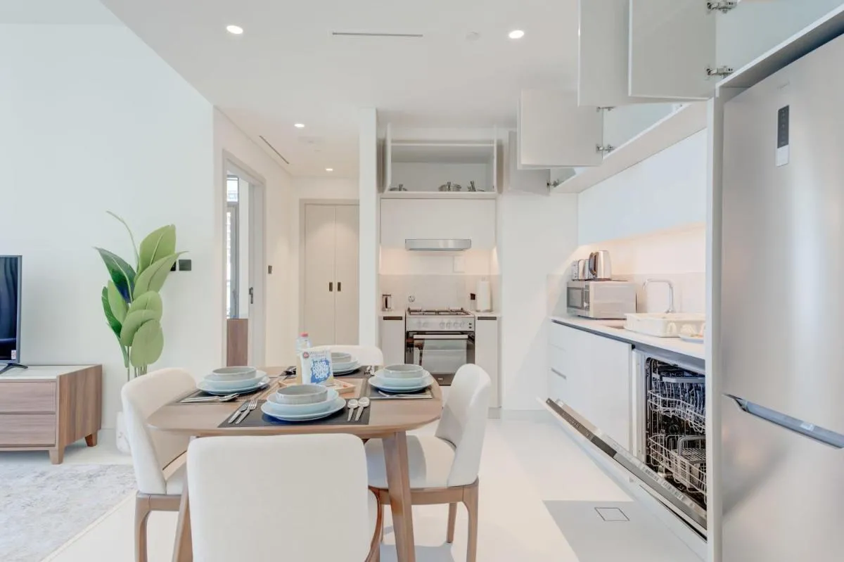 Image 4 of Silkhaus Exquisite Sea View 1BDR At Marina Vista
