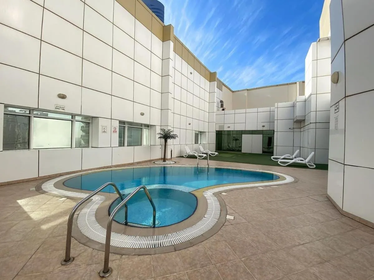 Image 3 of Silkhaus Luxurious 1BDR in JLT with City View