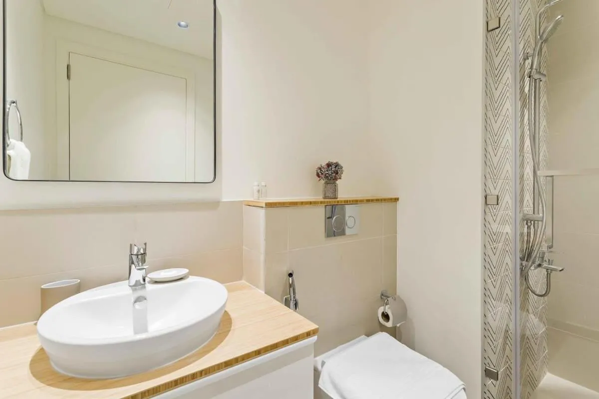 Image 2 of Silkhaus Prestigious 1 BDR | Exclusive Community