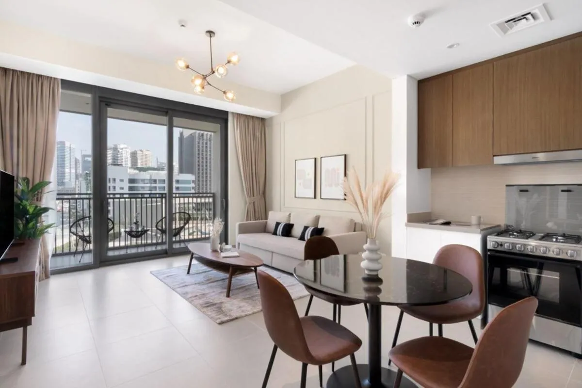 Image 4 of Silkhaus elegant 1BDR pad with Marina and Beach views new building