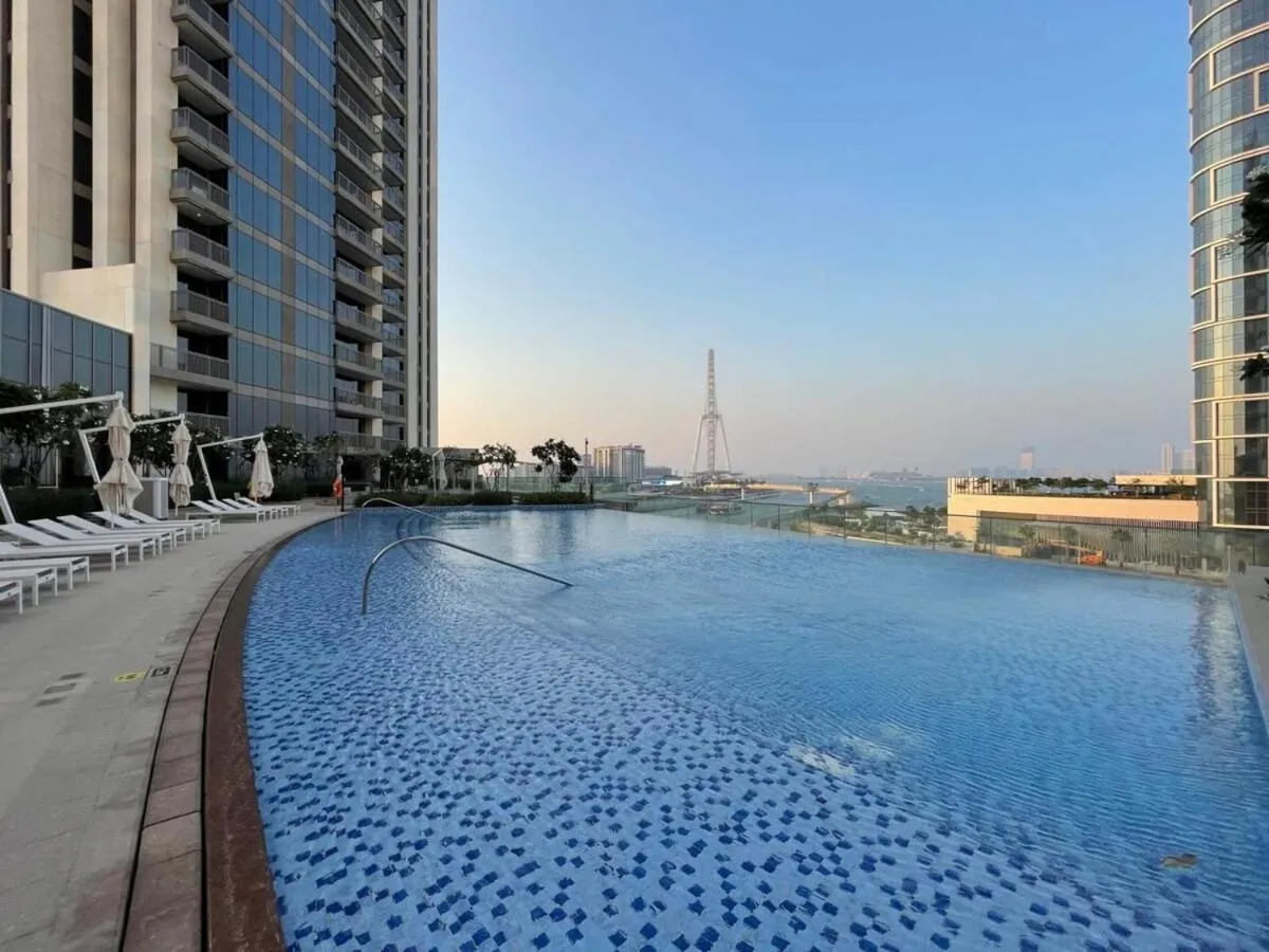 Image 3 of Silkhaus elegant 1BDR pad with Marina and Beach views new building