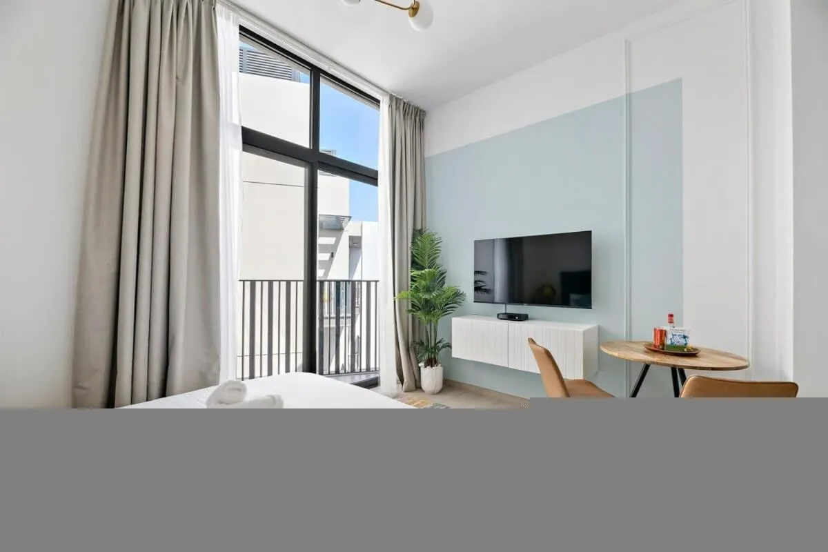 Image 1 of Silkhaus modern studio in the heart of vibrant JVC