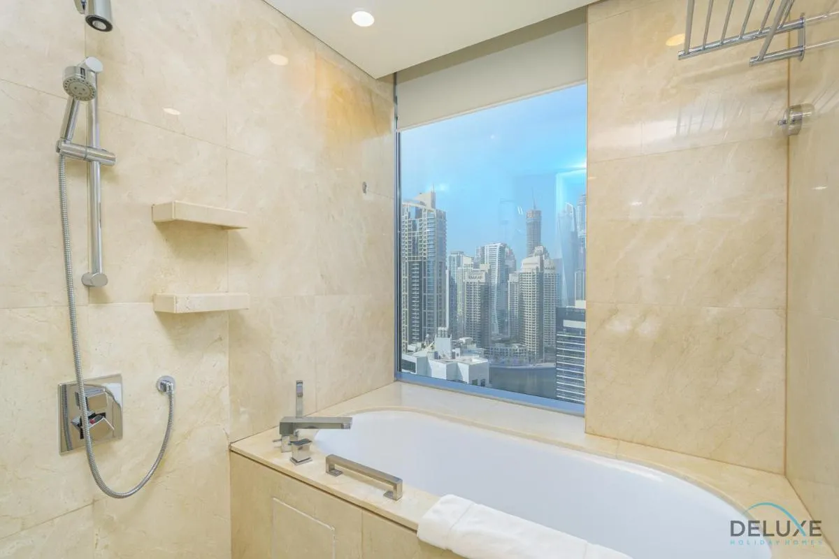 Image 2 of Sophisticated Studio in The Address Residences Dubai Marina by Deluxe Holiday Homes