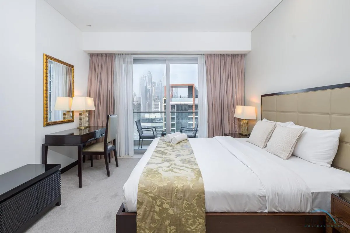 Image 6 of Sophisticated Studio in The Address Residences Dubai Marina by Deluxe Holiday Homes