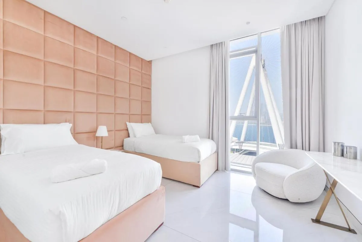 Image 1 of Spectacular 3 BR condo with maids room facing the Dubai Eye