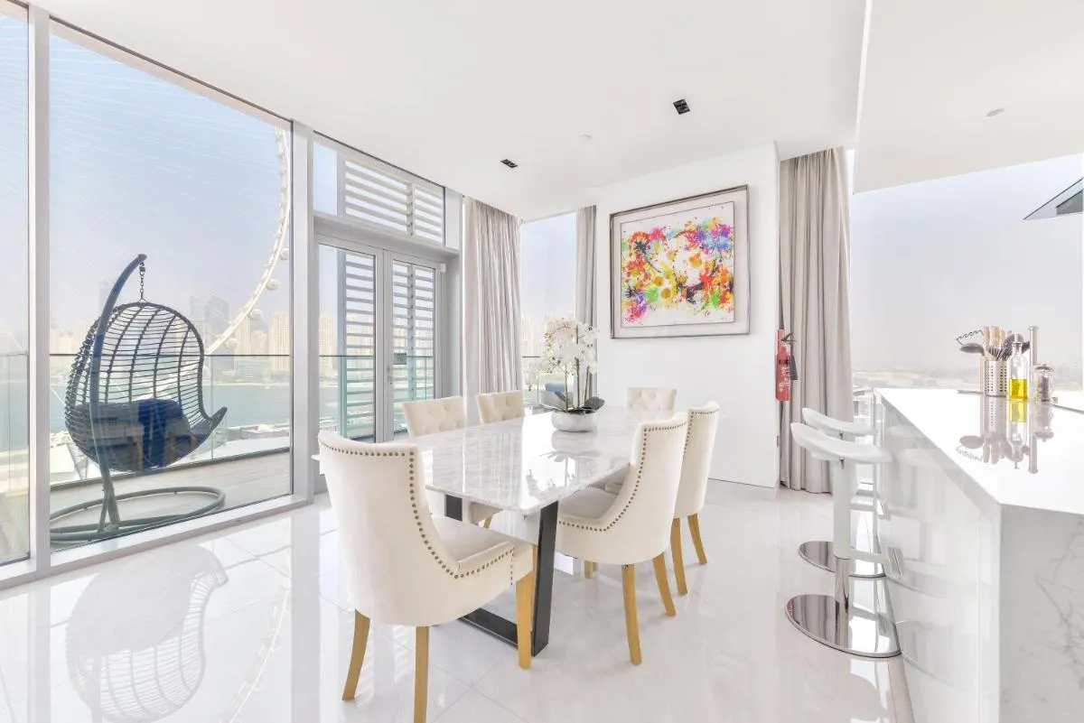 Image 4 of Spectacular 3 BR condo with maids room facing the Dubai Eye