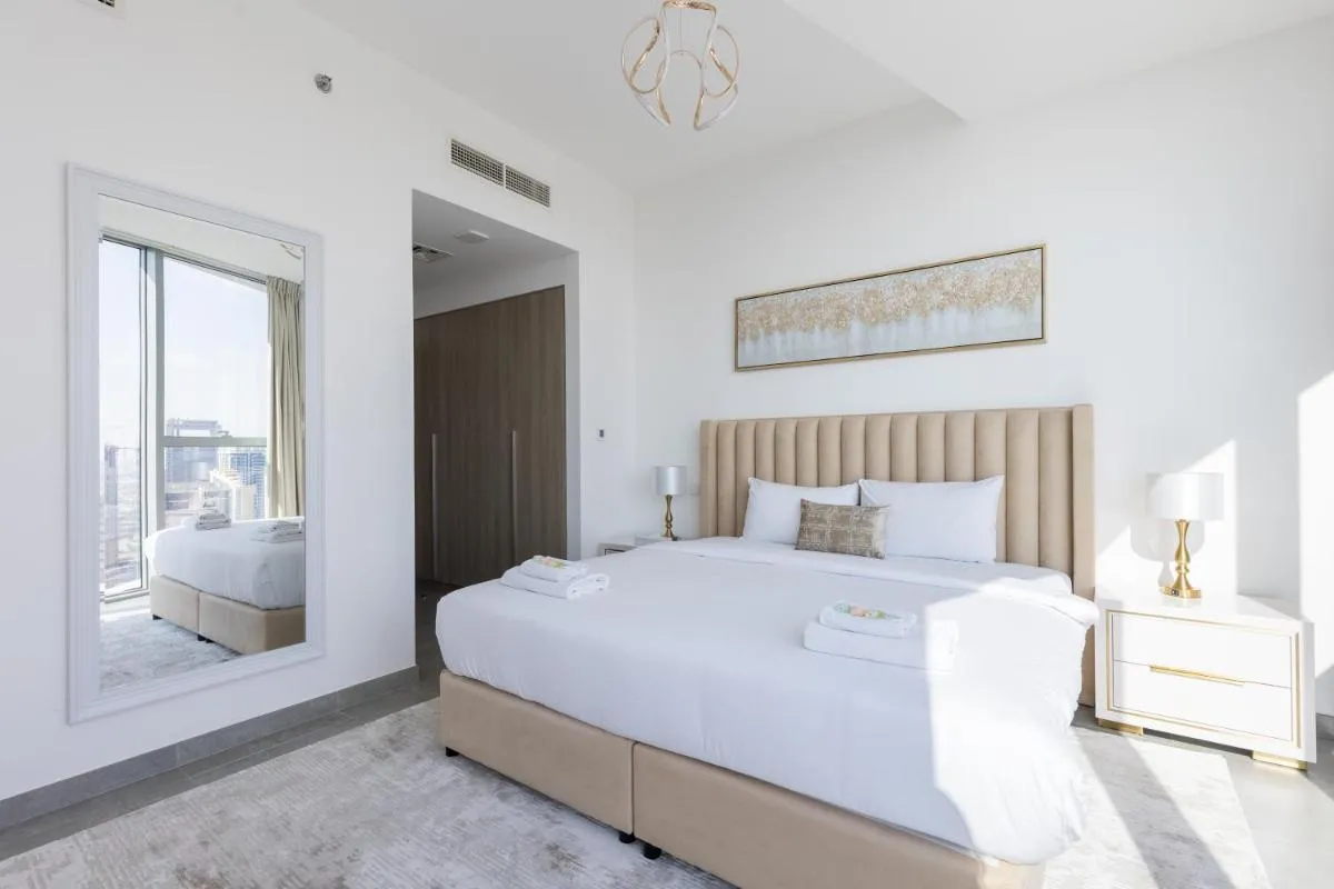 Image 4 of Stella Maris High Floor,stunning Skyline Views