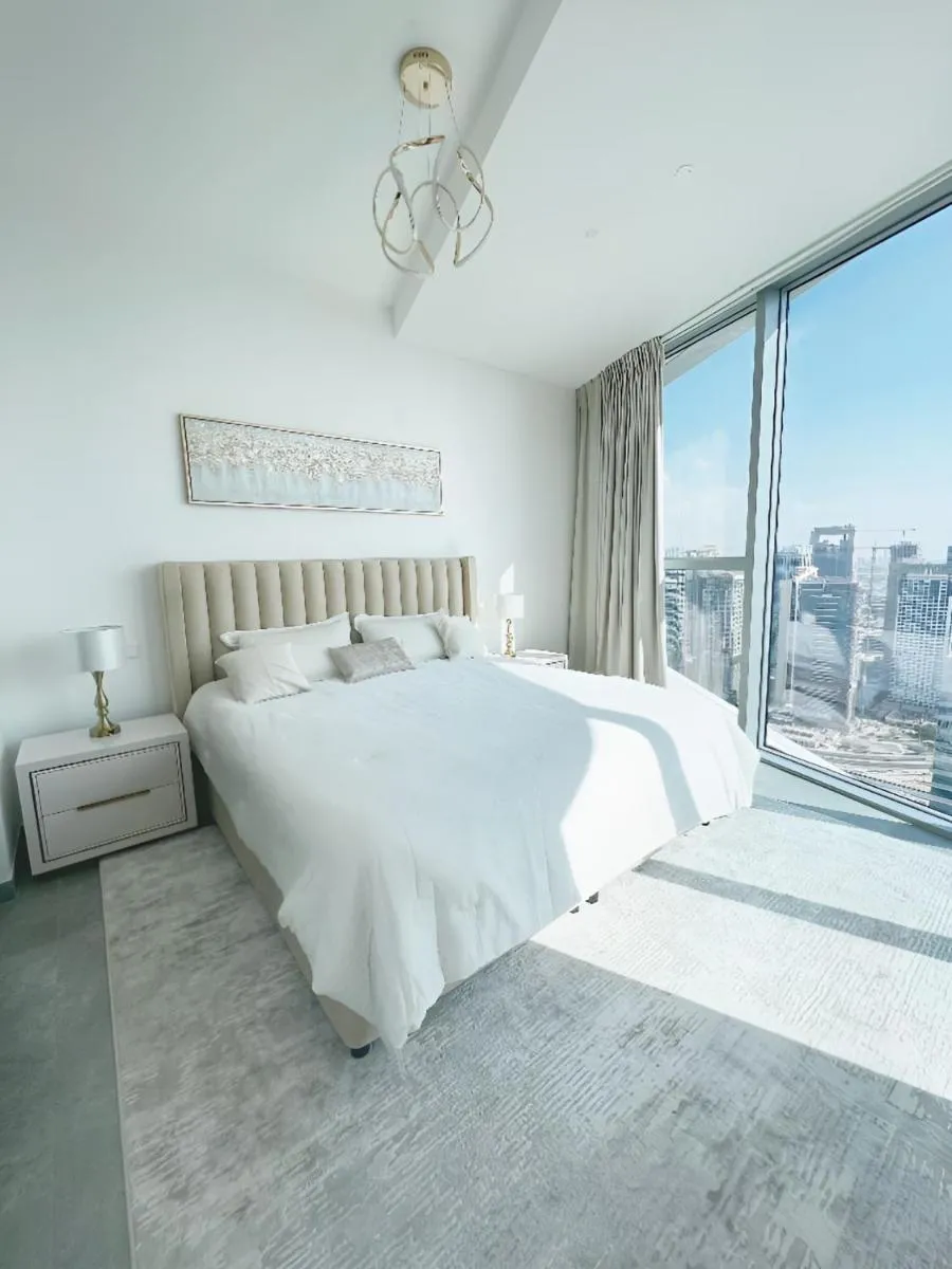 Image 3 of Stella Maris High Floor,stunning Skyline Views